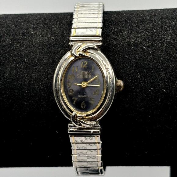 Retro Silver Watch - Picture 1 of 3